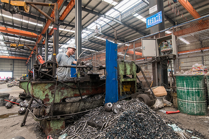 胶南网架配件车间